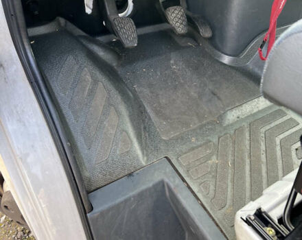 Белый Мерседес Sprinter, объемом двигателя 0 л и пробегом 73 тыс. км за 24900 $, фото 17 на Automoto.ua