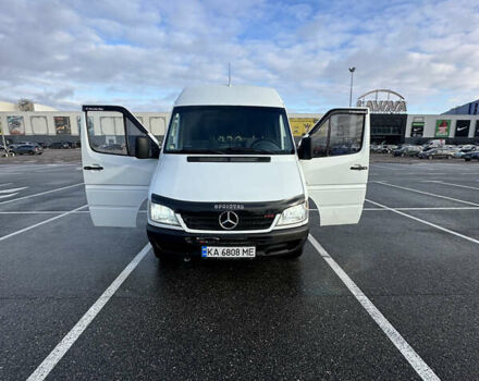 Белый Мерседес Sprinter, объемом двигателя 2.15 л и пробегом 400 тыс. км за 8000 $, фото 13 на Automoto.ua