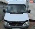 Белый Мерседес Sprinter, объемом двигателя 2.15 л и пробегом 557 тыс. км за 9000 $, фото 1 на Automoto.ua