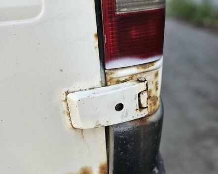 Білий Мерседес Sprinter, об'ємом двигуна 2.1 л та пробігом 350 тис. км за 6000 $, фото 28 на Automoto.ua