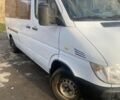 Белый Мерседес Sprinter, объемом двигателя 2.1 л и пробегом 407 тыс. км за 7300 $, фото 1 на Automoto.ua
