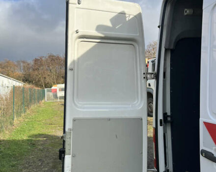 Белый Мерседес Sprinter, объемом двигателя 0 л и пробегом 73 тыс. км за 24900 $, фото 9 на Automoto.ua