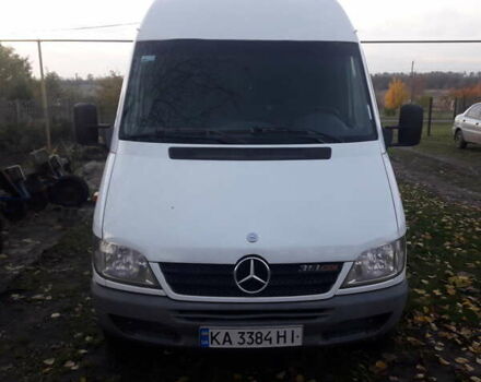 Білий Мерседес Sprinter, об'ємом двигуна 2.2 л та пробігом 660 тис. км за 8000 $, фото 1 на Automoto.ua