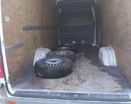 Белый Мерседес Sprinter, объемом двигателя 2.15 л и пробегом 822 тыс. км за 8500 $, фото 14 на Automoto.ua