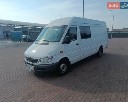 Белый Мерседес Sprinter, объемом двигателя 2.7 л и пробегом 630 тыс. км за 9000 $, фото 1 на Automoto.ua