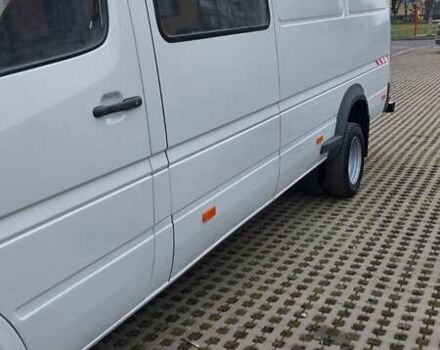 Белый Мерседес Sprinter, объемом двигателя 2.7 л и пробегом 538 тыс. км за 16999 $, фото 26 на Automoto.ua