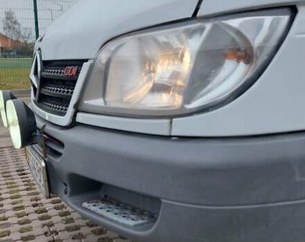 Белый Мерседес Sprinter, объемом двигателя 2.7 л и пробегом 538 тыс. км за 16999 $, фото 73 на Automoto.ua