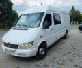 Белый Мерседес Sprinter, объемом двигателя 2.69 л и пробегом 300 тыс. км за 7500 $, фото 1 на Automoto.ua