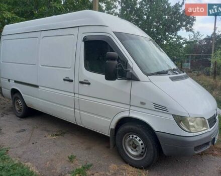 Білий Мерседес Sprinter, об'ємом двигуна 2.7 л та пробігом 400 тис. км за 10000 $, фото 5 на Automoto.ua