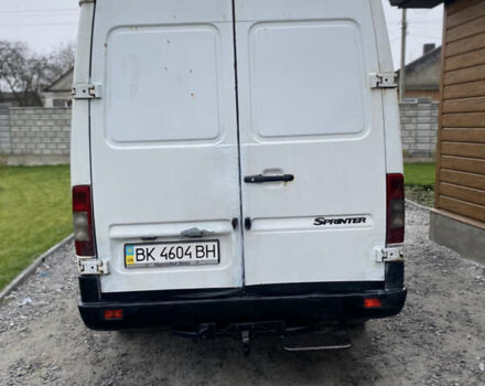 Білий Мерседес Sprinter, об'ємом двигуна 2.15 л та пробігом 350 тис. км за 8000 $, фото 5 на Automoto.ua