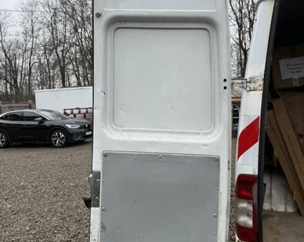 Білий Мерседес Sprinter, об'ємом двигуна 2.7 л та пробігом 350 тис. км за 15990 $, фото 12 на Automoto.ua