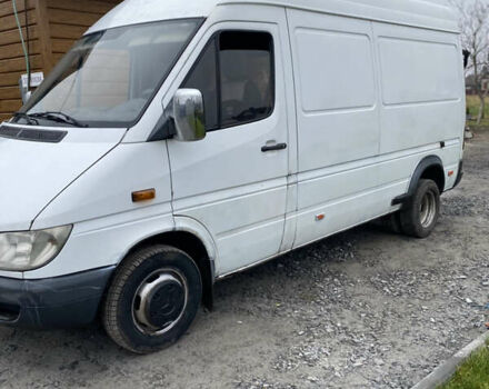 Білий Мерседес Sprinter, об'ємом двигуна 2.15 л та пробігом 350 тис. км за 8000 $, фото 2 на Automoto.ua