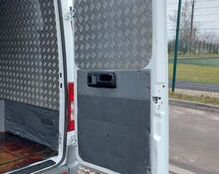 Белый Мерседес Sprinter, объемом двигателя 2.7 л и пробегом 538 тыс. км за 16999 $, фото 67 на Automoto.ua