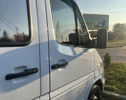 Мерседес Sprinter 2005 у Первомайском на Automoto.ua Білий Мерседес Sprinter, об'ємом двигуна 2.1 л та пробігом 1 тис. км за 7999 $, фото 2 на Automoto.ua