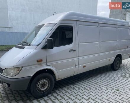 Белый Мерседес Sprinter, объемом двигателя 0 л и пробегом 445 тыс. км за 6200 $, фото 3 на Automoto.ua