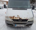 Белый Мерседес Sprinter, объемом двигателя 2.15 л и пробегом 345 тыс. км за 4000 $, фото 1 на Automoto.ua