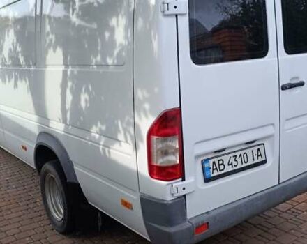 Белый Мерседес Sprinter, объемом двигателя 2.2 л и пробегом 400 тыс. км за 12500 $, фото 9 на Automoto.ua