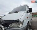 Белый Мерседес Sprinter, объемом двигателя 2.7 л и пробегом 450 тыс. км за 12500 $, фото 2 на Automoto.ua