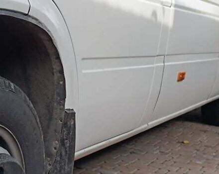 Белый Мерседес Sprinter, объемом двигателя 2.2 л и пробегом 400 тыс. км за 12500 $, фото 10 на Automoto.ua