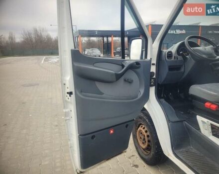 Білий Мерседес Sprinter, об'ємом двигуна 2.1 л та пробігом 669 тис. км за 8700 $, фото 10 на Automoto.ua