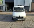 Белый Мерседес Sprinter, объемом двигателя 2.1 л и пробегом 300 тыс. км за 3500 $, фото 4 на Automoto.ua
