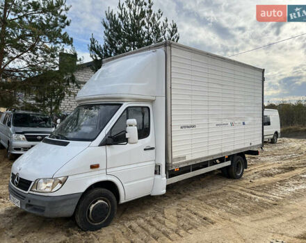 Белый Мерседес Sprinter, объемом двигателя 2.69 л и пробегом 390 тыс. км за 16600 $, фото 5 на Automoto.ua
