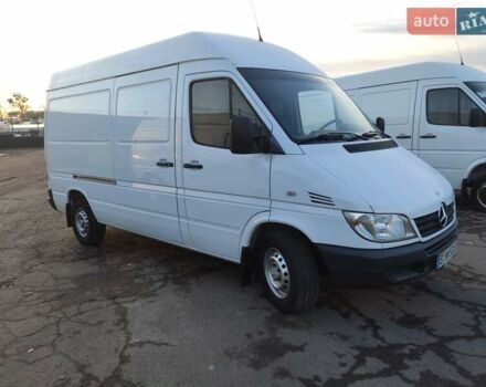 Белый Мерседес Sprinter, объемом двигателя 0 л и пробегом 298 тыс. км за 16500 $, фото 5 на Automoto.ua