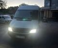 Белый Мерседес Sprinter, объемом двигателя 2.2 л и пробегом 400 тыс. км за 9000 $, фото 3 на Automoto.ua
