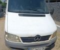 Белый Мерседес Sprinter, объемом двигателя 2.15 л и пробегом 742 тыс. км за 4200 $, фото 1 на Automoto.ua
