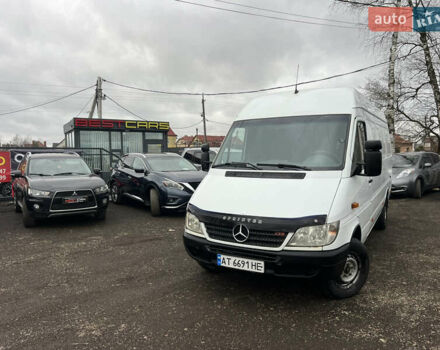 Білий Мерседес Sprinter, об'ємом двигуна 2.15 л та пробігом 600 тис. км за 10750 $, фото 8 на Automoto.ua
