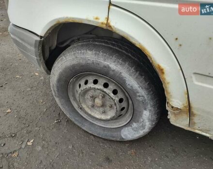 Білий Мерседес Sprinter, об'ємом двигуна 2.7 л та пробігом 403 тис. км за 5250 $, фото 12 на Automoto.ua
