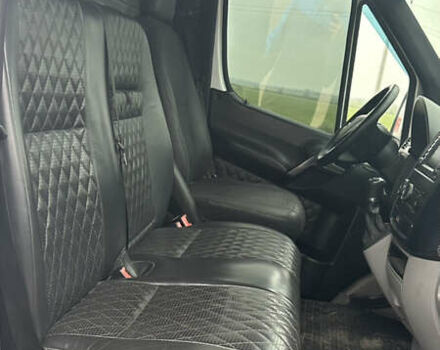 Белый Мерседес Sprinter, объемом двигателя 2.1 л и пробегом 150 тыс. км за 13000 $, фото 6 на Automoto.ua