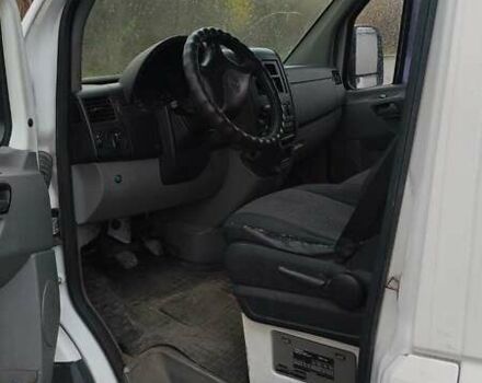 Белый Мерседес Sprinter, объемом двигателя 0 л и пробегом 540 тыс. км за 10600 $, фото 7 на Automoto.ua