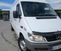 Белый Мерседес Sprinter, объемом двигателя 2.15 л и пробегом 400 тыс. км за 7700 $, фото 2 на Automoto.ua