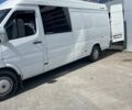 Белый Мерседес Sprinter, объемом двигателя 2.69 л и пробегом 880 тыс. км за 8500 $, фото 2 на Automoto.ua