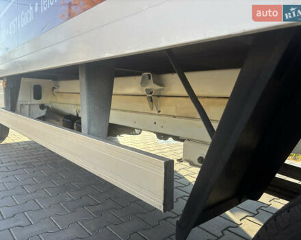 Білий Мерседес Sprinter, об'ємом двигуна 2.7 л та пробігом 198 тис. км за 18500 $, фото 15 на Automoto.ua