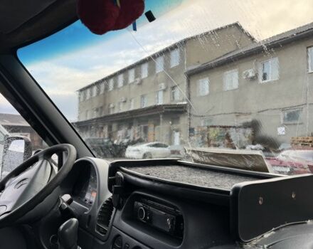 Белый Мерседес Sprinter, объемом двигателя 2.7 л и пробегом 400 тыс. км за 5500 $, фото 2 на Automoto.ua