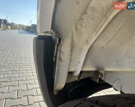 Білий Мерседес Sprinter, об'ємом двигуна 2.7 л та пробігом 198 тис. км за 18500 $, фото 17 на Automoto.ua