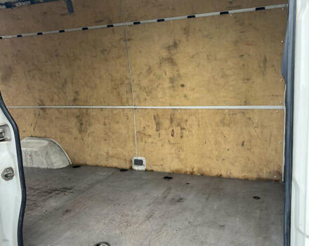 Белый Мерседес Sprinter, объемом двигателя 2.15 л и пробегом 226 тыс. км за 15355 $, фото 6 на Automoto.ua