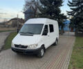Белый Мерседес Sprinter, объемом двигателя 2.2 л и пробегом 351 тыс. км за 10600 $, фото 1 на Automoto.ua