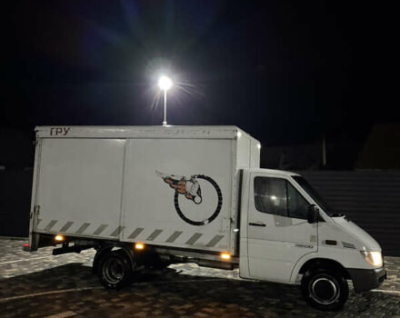 Білий Мерседес Sprinter, об'ємом двигуна 2.7 л та пробігом 387 тис. км за 12500 $, фото 3 на Automoto.ua