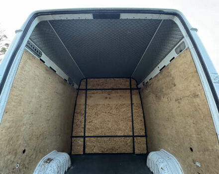 Белый Мерседес Sprinter, объемом двигателя 2.2 л и пробегом 351 тыс. км за 10600 $, фото 49 на Automoto.ua