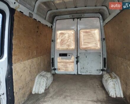 Білий Мерседес Sprinter, об'ємом двигуна 2.7 л та пробігом 403 тис. км за 5250 $, фото 22 на Automoto.ua