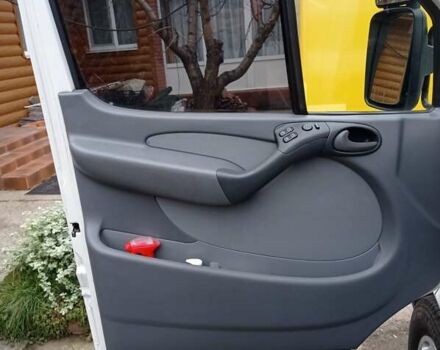 Білий Мерседес Sprinter, об'ємом двигуна 0 л та пробігом 182 тис. км за 15800 $, фото 57 на Automoto.ua