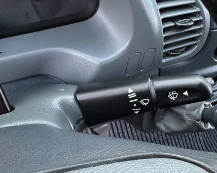 Белый Мерседес Sprinter, объемом двигателя 2.2 л и пробегом 351 тыс. км за 10600 $, фото 27 на Automoto.ua