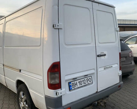 Белый Мерседес Sprinter, объемом двигателя 2.15 л и пробегом 412 тыс. км за 6500 $, фото 1 на Automoto.ua