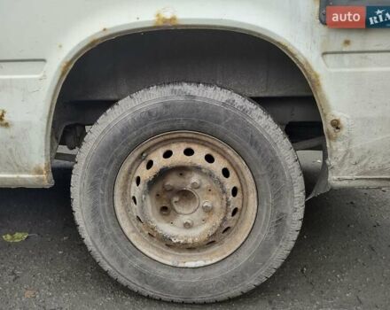 Білий Мерседес Sprinter, об'ємом двигуна 2.7 л та пробігом 403 тис. км за 5250 $, фото 14 на Automoto.ua