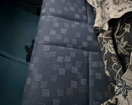 Білий Мерседес Sprinter, об'ємом двигуна 2.1 л та пробігом 460 тис. км за 10800 $, фото 12 на Automoto.ua