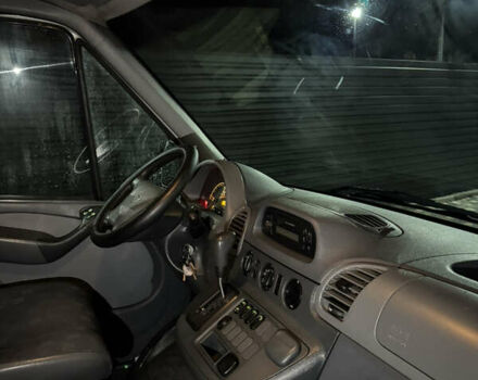 Білий Мерседес Sprinter, об'ємом двигуна 2.7 л та пробігом 387 тис. км за 12500 $, фото 19 на Automoto.ua
