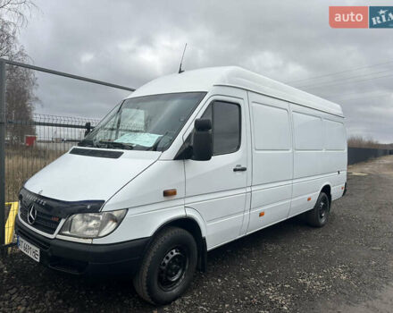 Білий Мерседес Sprinter, об'ємом двигуна 2.15 л та пробігом 600 тис. км за 10750 $, фото 16 на Automoto.ua